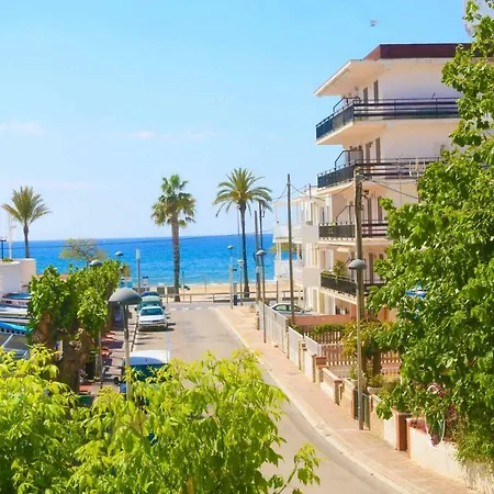 Saballa Litoral Costa Dorada Apartment *